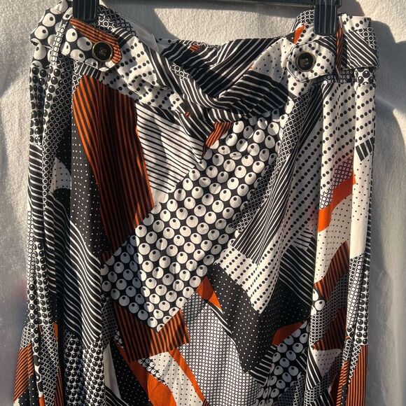 Robert Louis Geometric Black and Orange Maxi Skirt - Picture 2 of 4